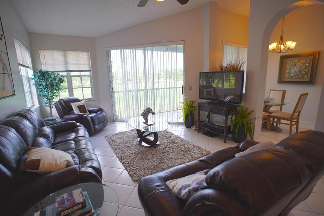 10220 Andover Coach Circle H1, Lake Worth, FL 33449