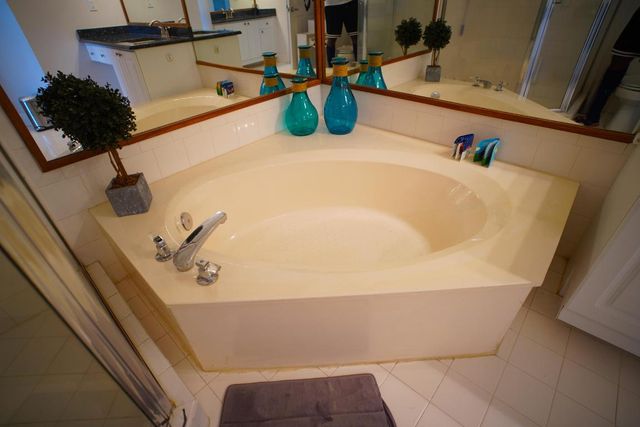 10220 Andover Coach Circle H1, Lake Worth, FL 33449