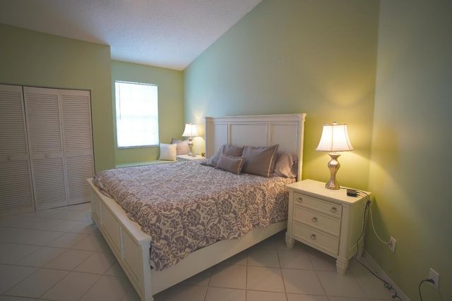 10220 Andover Coach Circle H1, Lake Worth, FL 33449