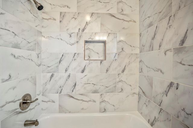 5411 Arapahoe Street, Houston, TX 77020