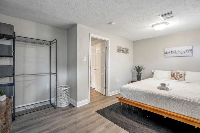 5411 Arapahoe Street, Houston, TX 77020