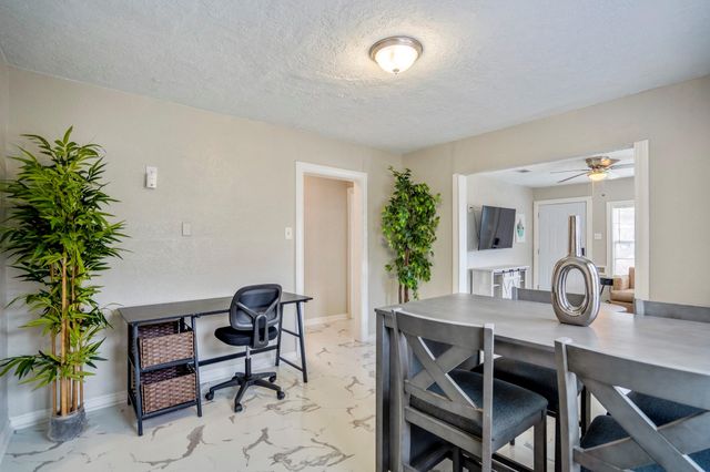 5411 Arapahoe Street, Houston, TX 77020