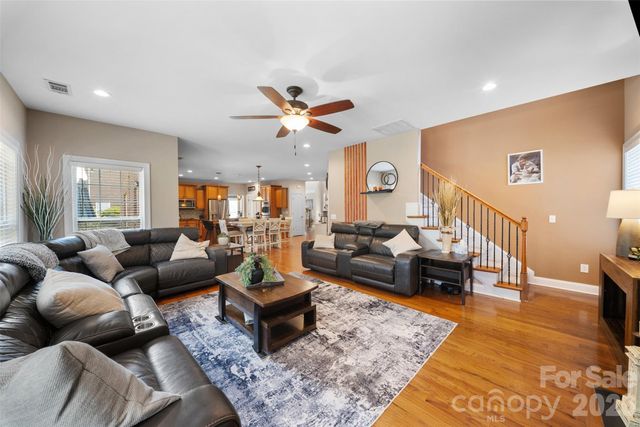 8715 Savannah Road, Harrisburg, NC 28075