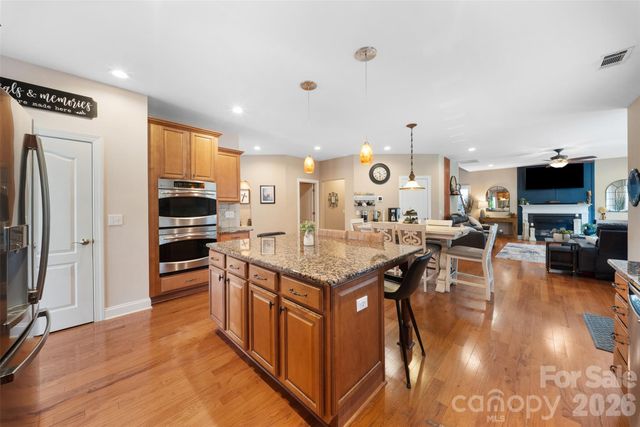 8715 Savannah Road, Harrisburg, NC 28075