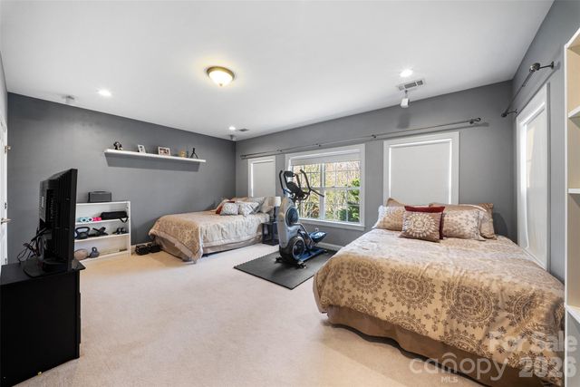 8715 Savannah Road, Harrisburg, NC 28075