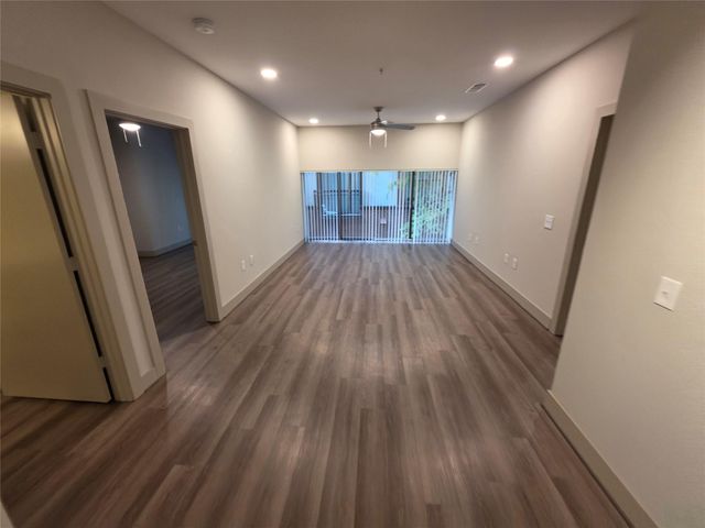 3616 Richmond 1211, Houston, TX 77046