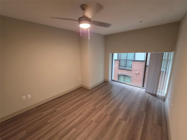 3616 Richmond 1211, Houston, TX 77046
