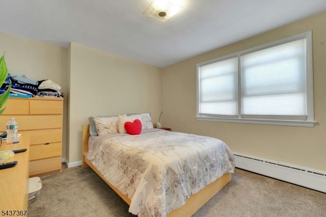 316 Sanford Ave, Lyndhurst Twp., NJ 07071