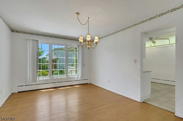 316 Sanford Ave, Lyndhurst Twp., NJ 07071