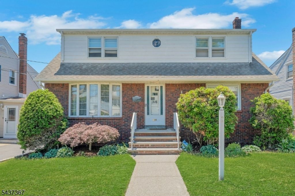 316 Sanford Ave, Lyndhurst Twp., NJ 07071