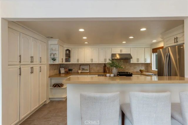 3216 Future Street, Los Angeles, CA 90065
