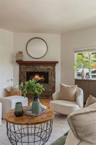 3216 Future Street, Los Angeles, CA 90065