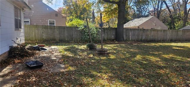 1300 S Olive Street, Pittsburg, KS 66762