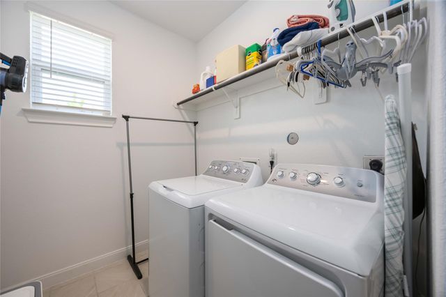 503 Highland Thicket Drive, Montgomery, TX 77316