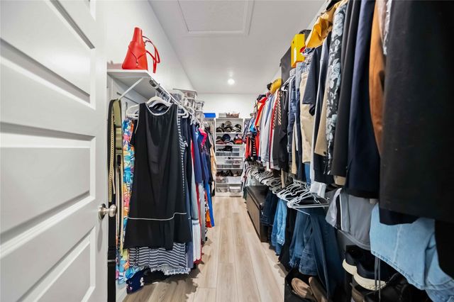 503 Highland Thicket Drive, Montgomery, TX 77316