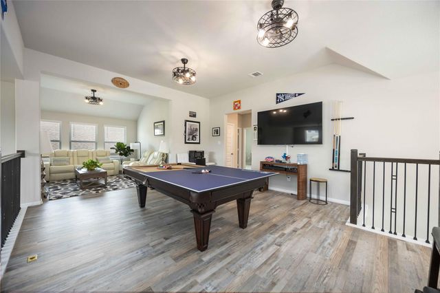 503 Highland Thicket Drive, Montgomery, TX 77316