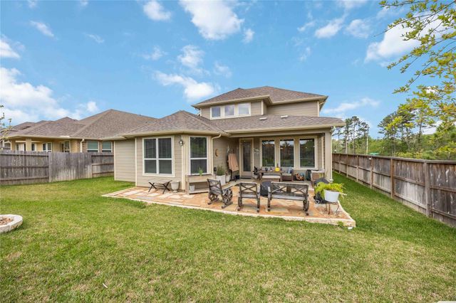 503 Highland Thicket Drive, Montgomery, TX 77316