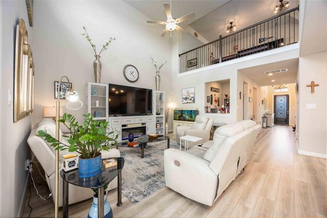 503 Highland Thicket Drive, Montgomery, TX 77316