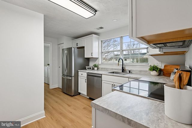 2518 MAYTIME DR, Gambrills, MD 21054