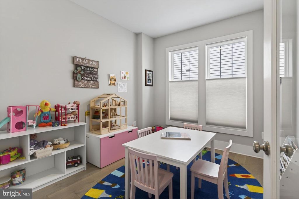 Image 18 of property listing at 38 KLEIS RD, Severna Park, MD 21146