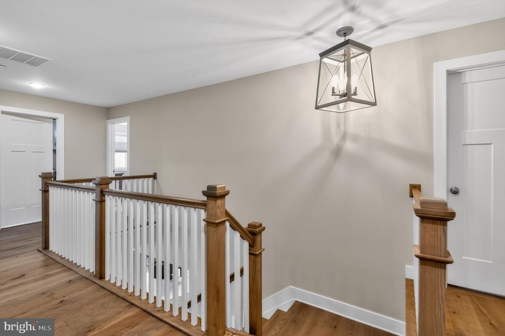 Image 20 of property listing at 38 KLEIS RD, Severna Park, MD 21146