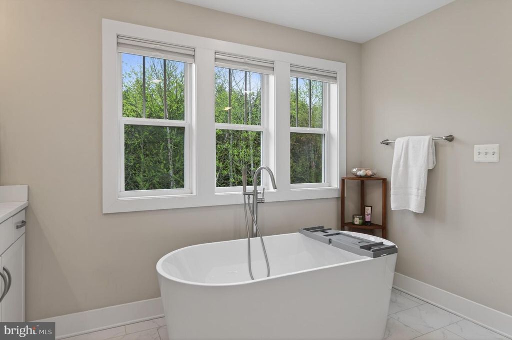 Image 24 of property listing at 38 KLEIS RD, Severna Park, MD 21146