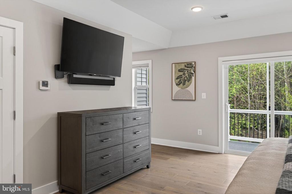 Image 26 of property listing at 38 KLEIS RD, Severna Park, MD 21146