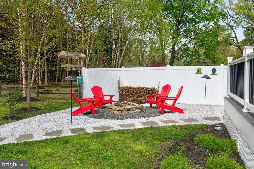 Image 44 of property listing at 38 KLEIS RD, Severna Park, MD 21146