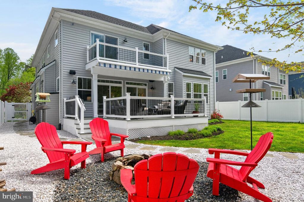 Image 5 of property listing at 38 KLEIS RD, Severna Park, MD 21146