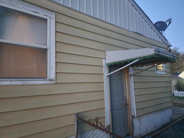7613 Linden Avenue, Hammond, IN 46324