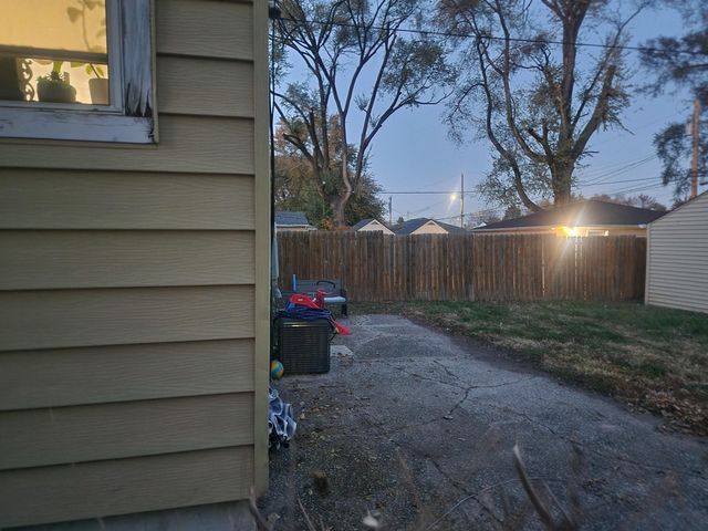 7613 Linden Avenue, Hammond, IN 46324