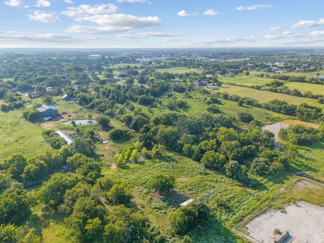 334 Eddy Avenue, Joshua, TX 76058