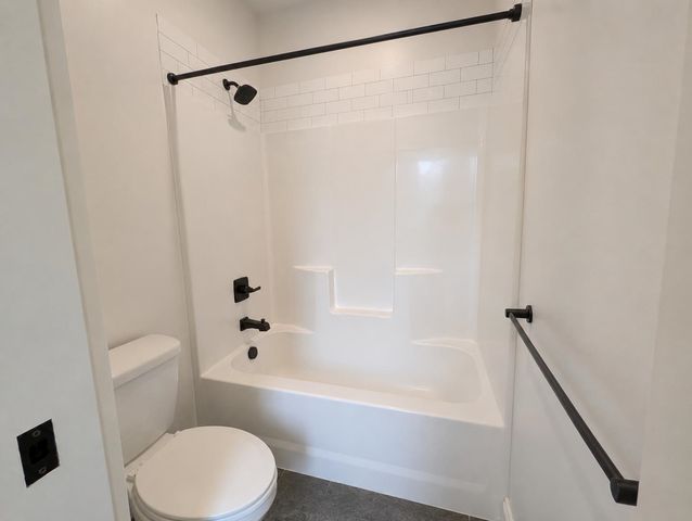 1502 N Shadow Rock Dr, Andover, KS 67002