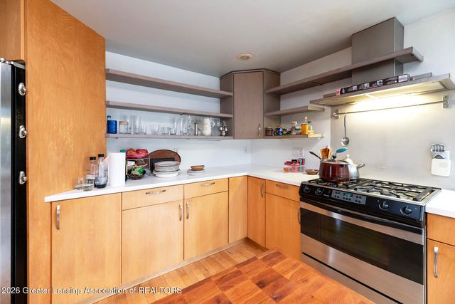 855 Lantern Hill Drive, East Lansing, MI 48823