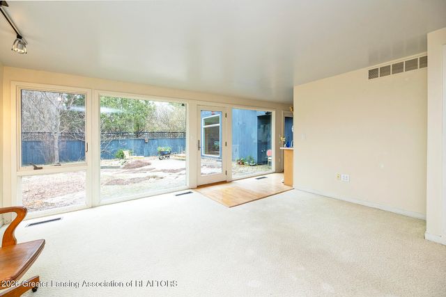 855 Lantern Hill Drive, East Lansing, MI 48823