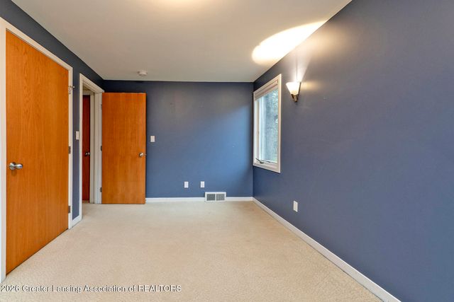 855 Lantern Hill Drive, East Lansing, MI 48823