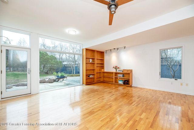 855 Lantern Hill Drive, East Lansing, MI 48823