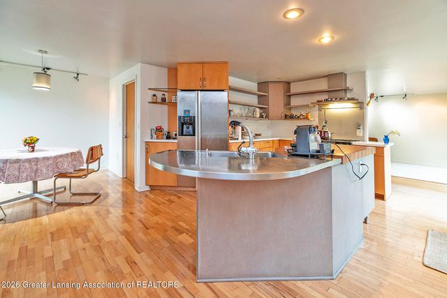 855 Lantern Hill Drive, East Lansing, MI 48823