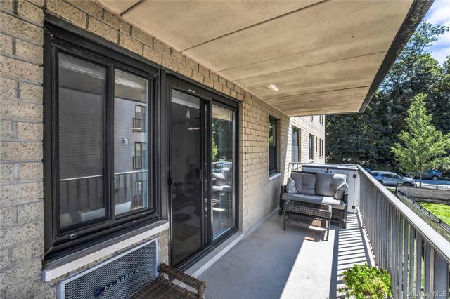 1085 Warburton 210, Yonkers, NY 10701