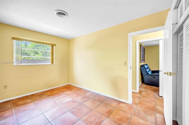 8701 SW 87th Ct, Miami, FL 33173