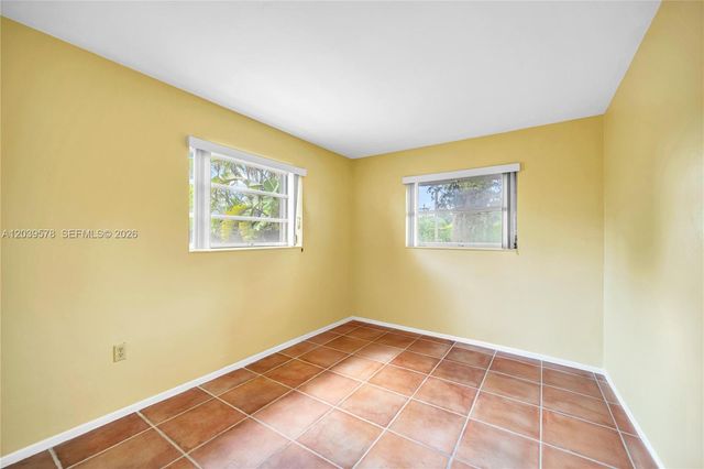 8701 SW 87th Ct, Miami, FL 33173