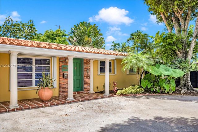 8701 SW 87th Ct, Miami, FL 33173