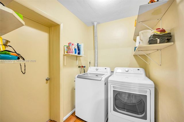 8701 SW 87th Ct, Miami, FL 33173