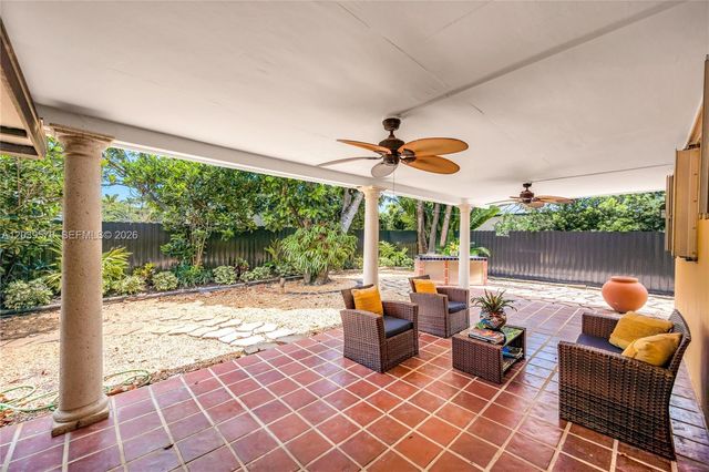 8701 SW 87th Ct, Miami, FL 33173