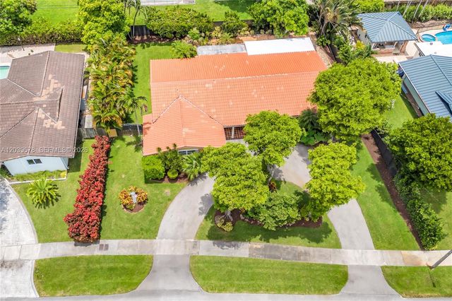 8701 SW 87th Ct, Miami, FL 33173