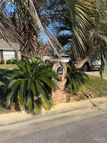 4124 Erika Ct, Pensacola, FL 32526