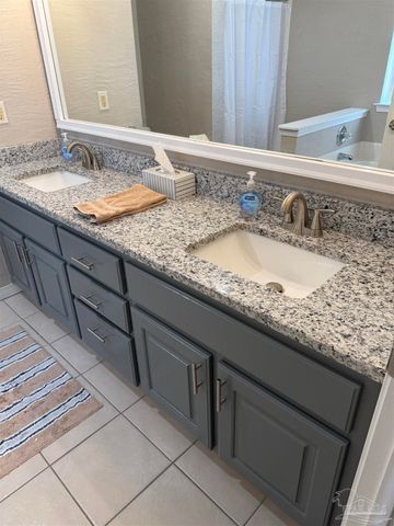 4124 Erika Ct, Pensacola, FL 32526