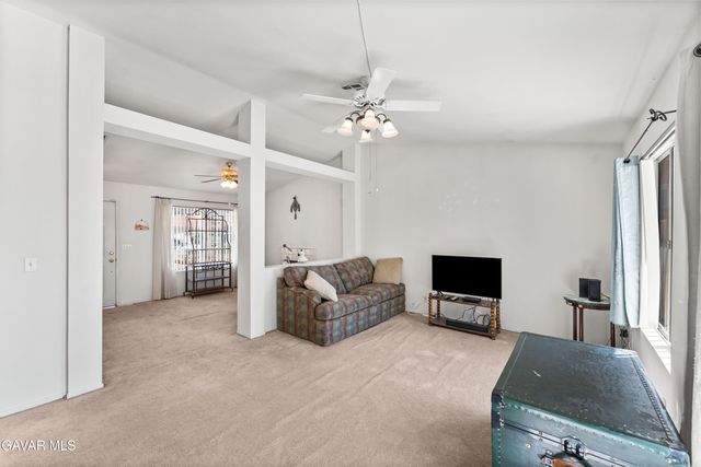 1208 Oakwood Lane, Rosamond, CA 93560