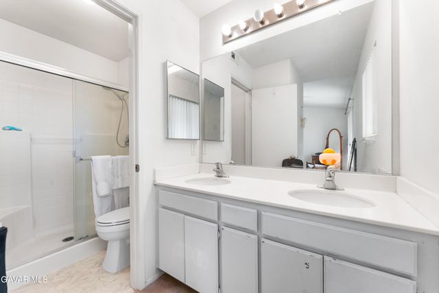 1208 Oakwood Lane, Rosamond, CA 93560