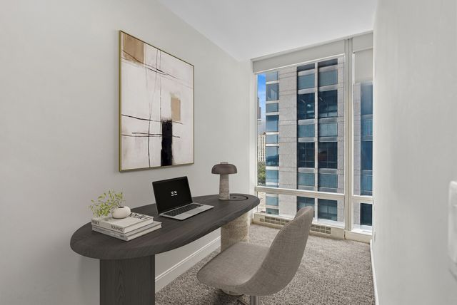 340 E RANDOLPH Street 907, Chicago, IL 60601